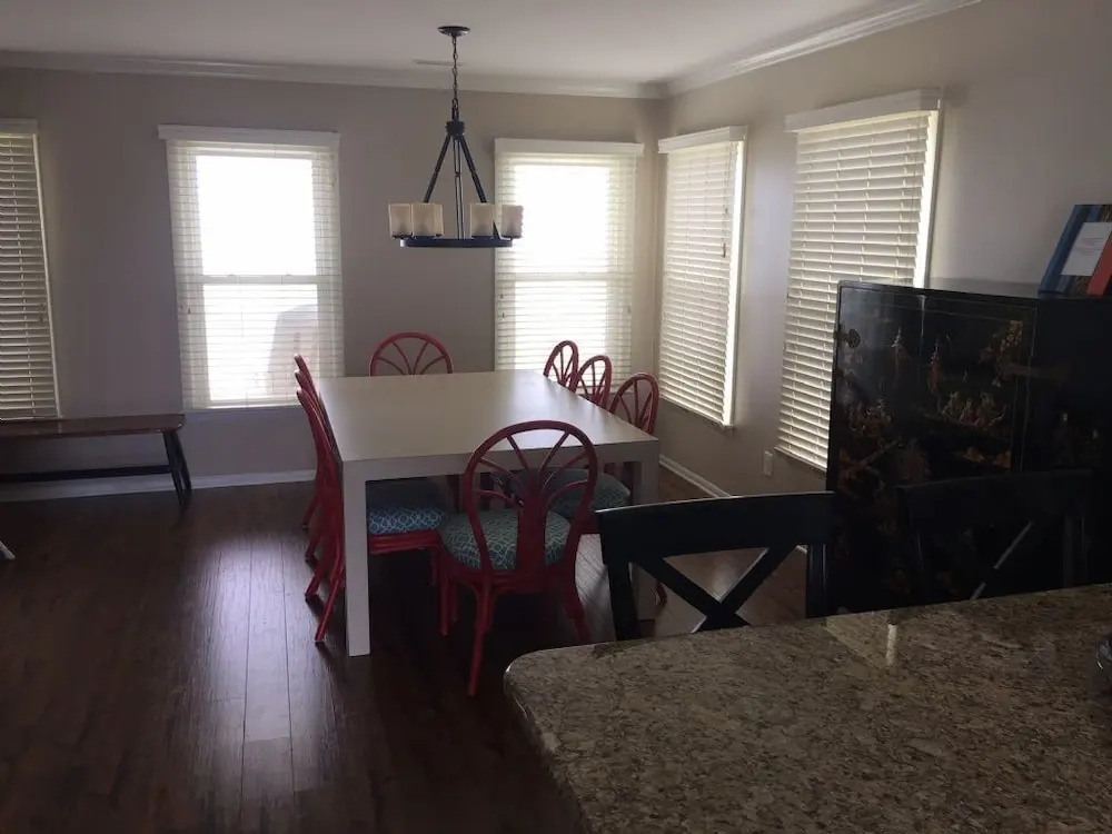 Sandy Shores - 4 Br Home