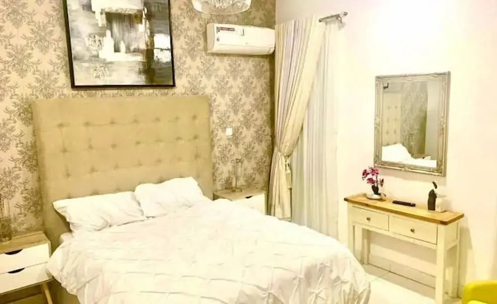 Keji's Shortlet Apartment