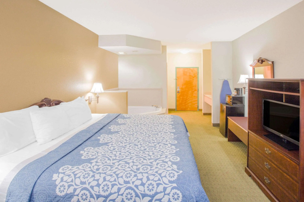 Days Inn by Wyndham Hattiesburg MS