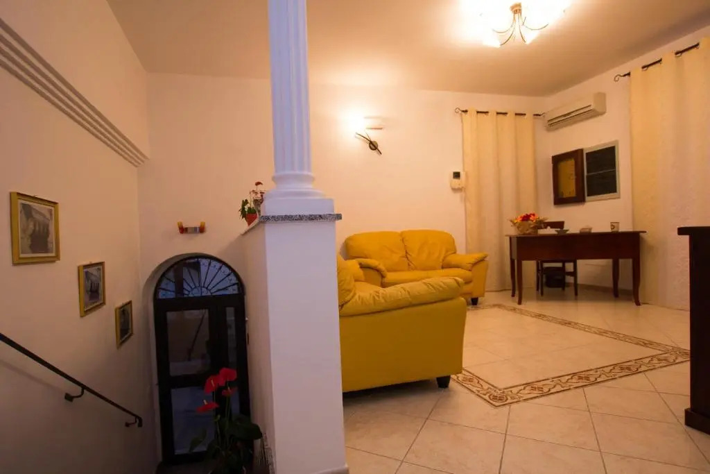 Noto Bedda BedBreakfast