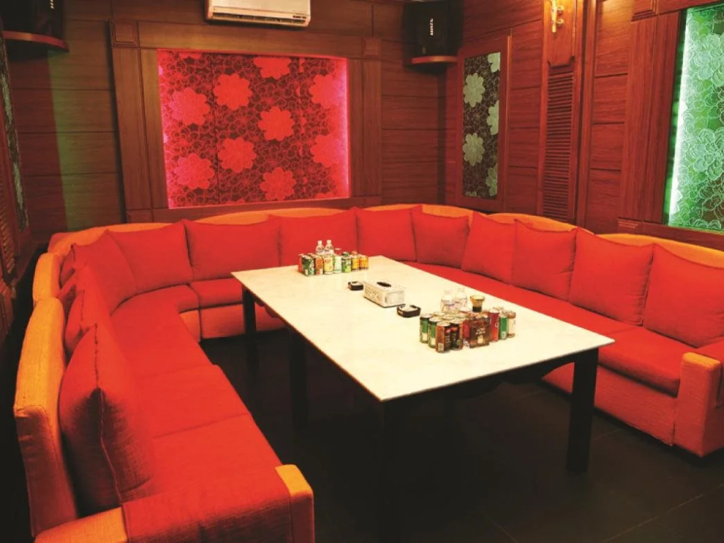 Regal Hotel