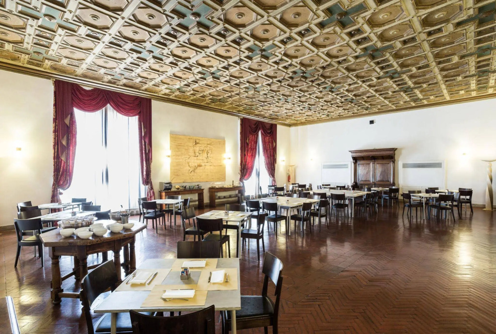Hotel Columbus