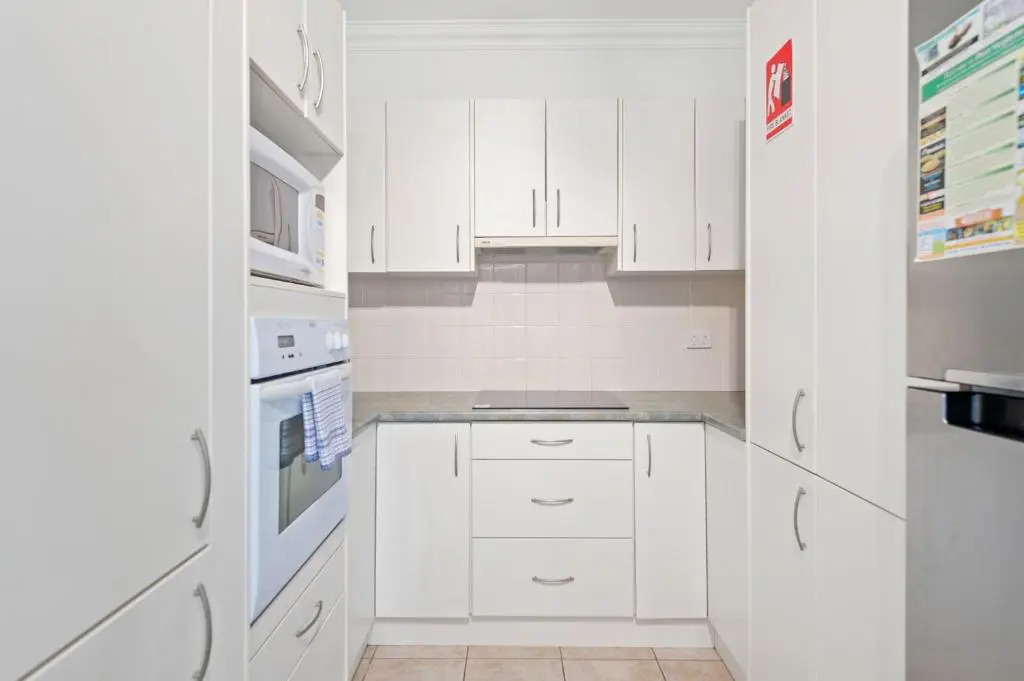 Little Hut, Unit 3, 20 Kurrawa Close