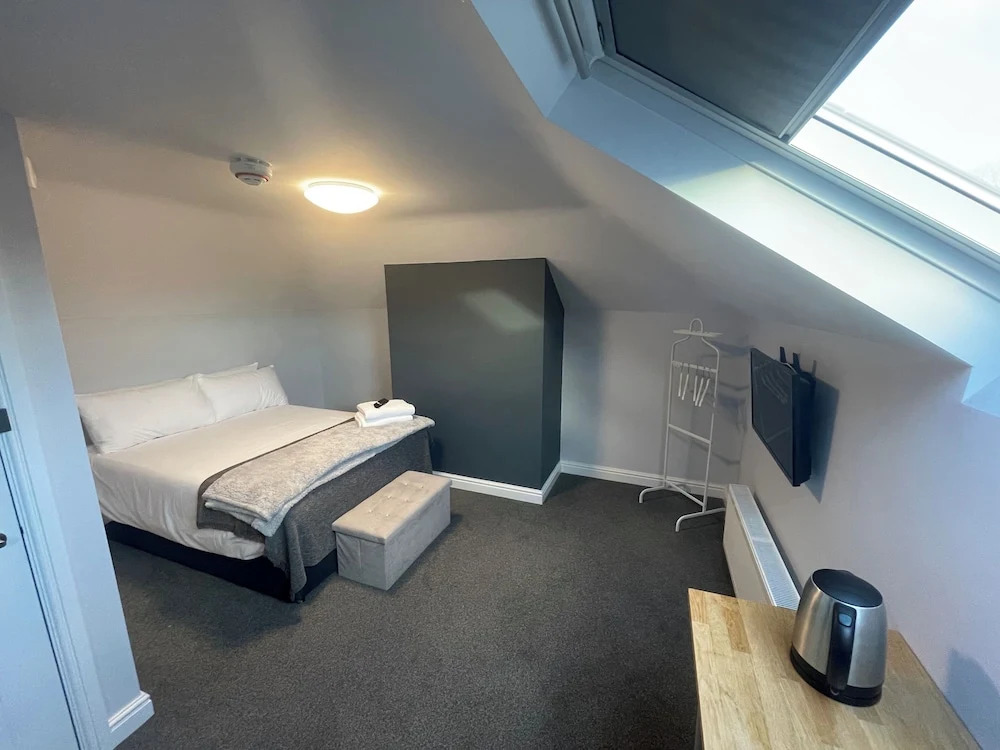 Arlan House, Central Basingstoke Hotel