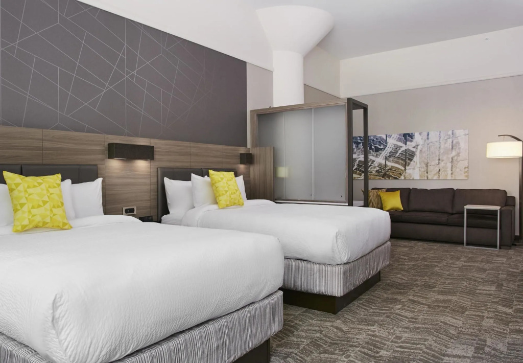 SpringHill Suites by Marriott Milwaukee Downtown