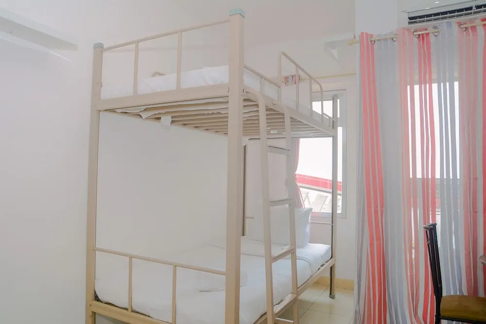 Studio with Seaview Free Netflix at Baywalk Mall Tower D