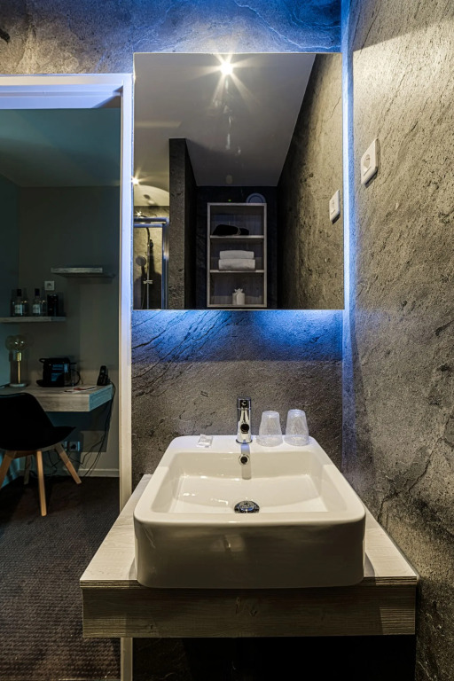 Hôtel ROSA - Bordeaux Centre Gare Saint Jean