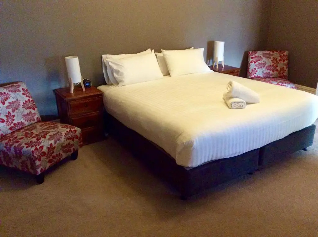 Clydesdale Manor