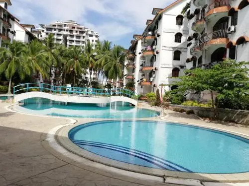 Pinos Place