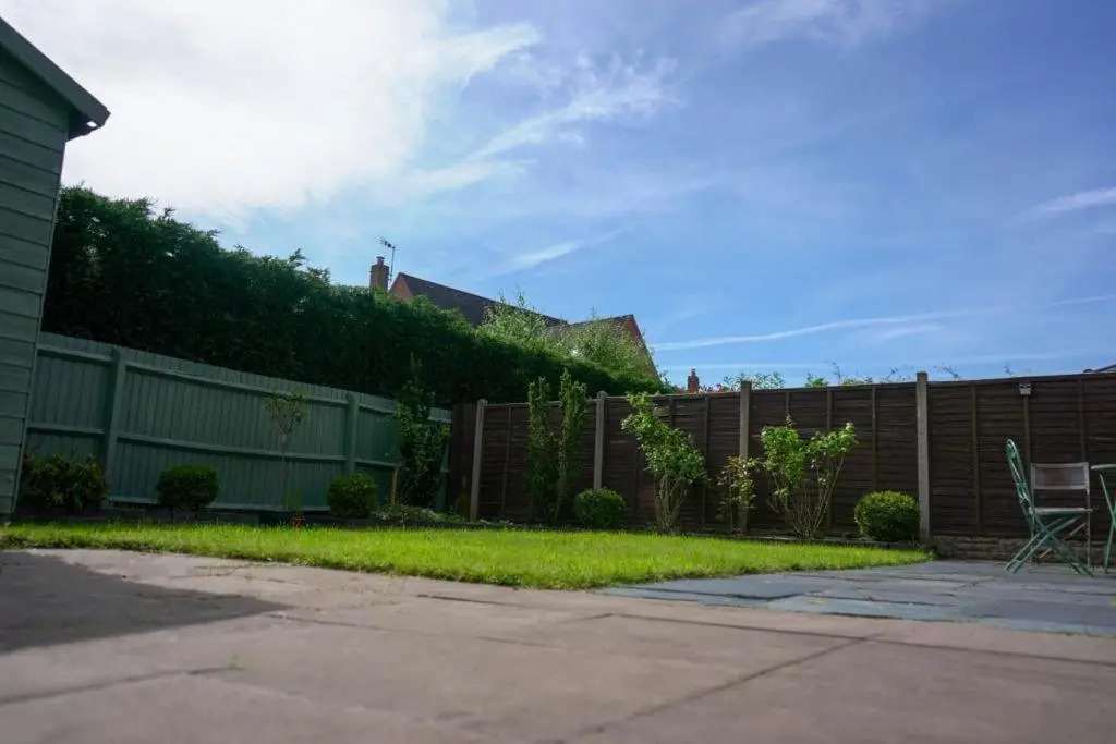 3 BR new build home with FREE parking SOLIHUL BHX NEC HS2 CONTRACTORS FAMILIES