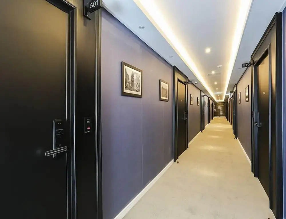 Biz Hotel