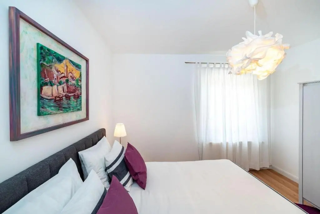 Apartment 1001 Nights