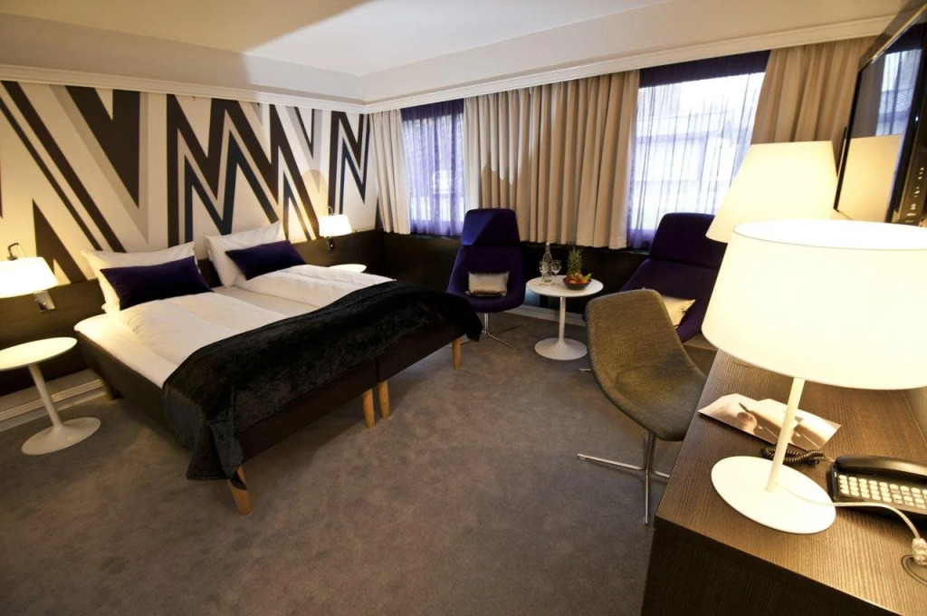First Hotel Alstor