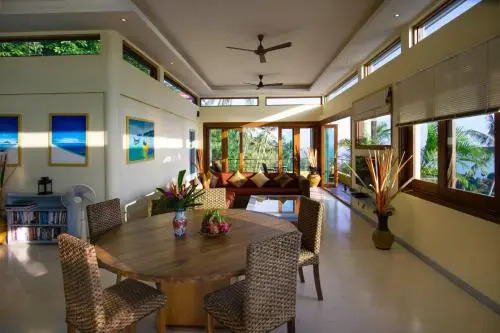 Villa Crystal