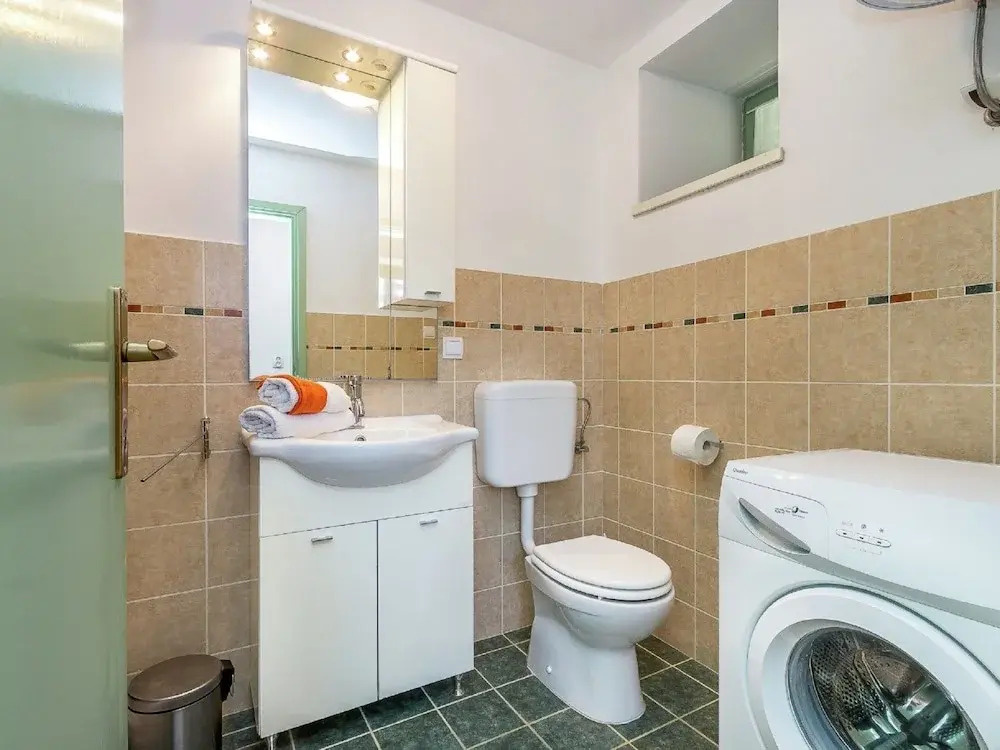 Comfortable Holiday House Gianni for up to 5 Persons