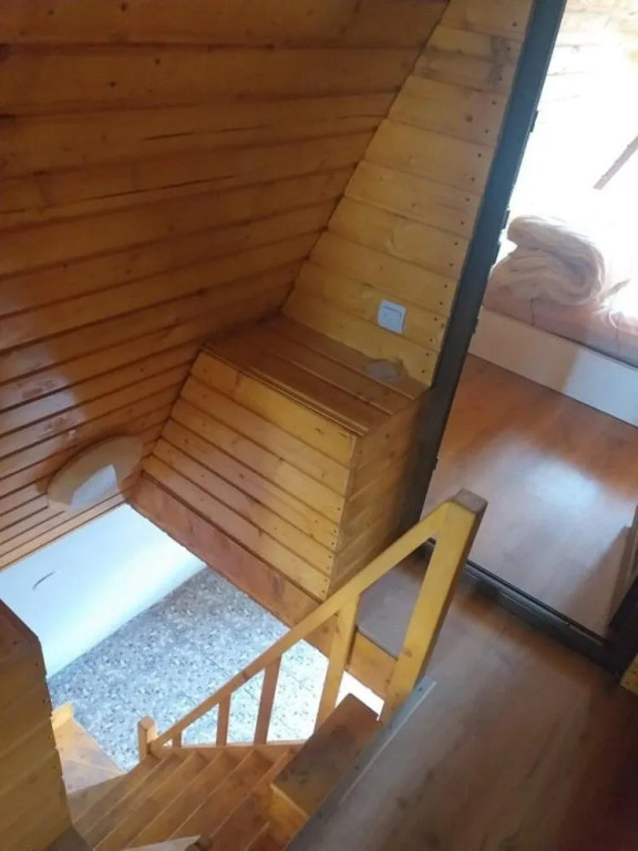 2brcabin-fireplace-hottub-sauna-skiresort