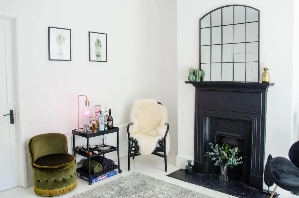 Boutique Getaway, edge of Old Town- 4min walk to beach