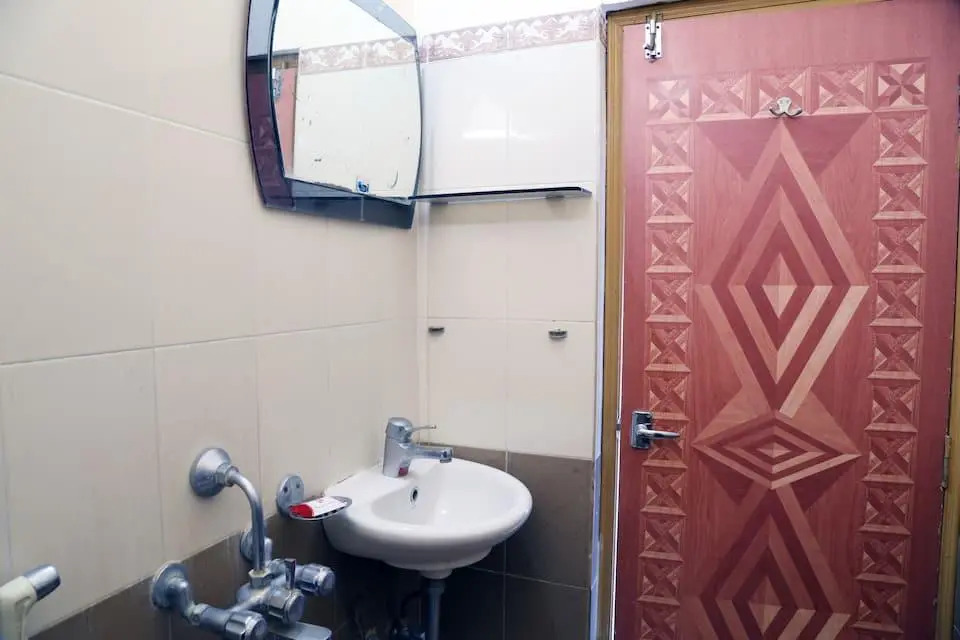 OYO 23704 Hotel Basant Priya