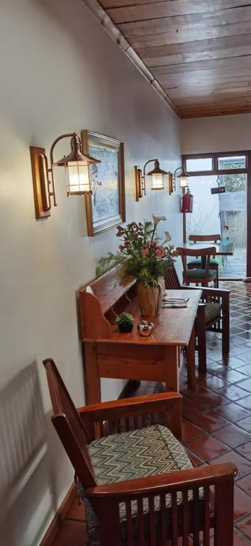 137 High Street Guest House