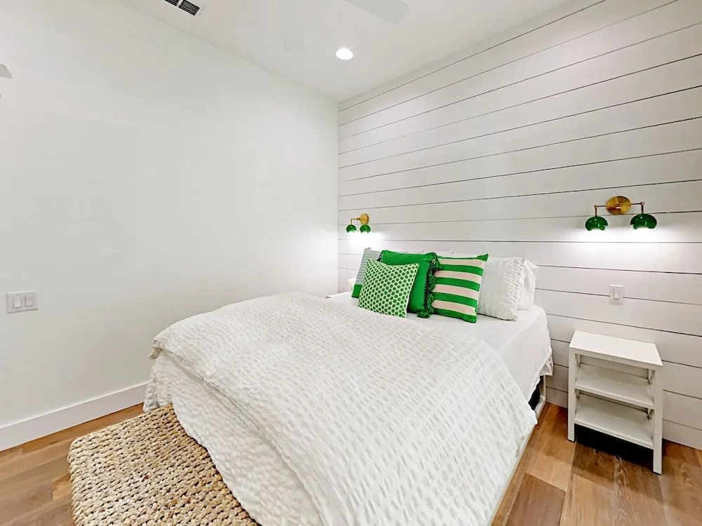 141 Sunrise Home