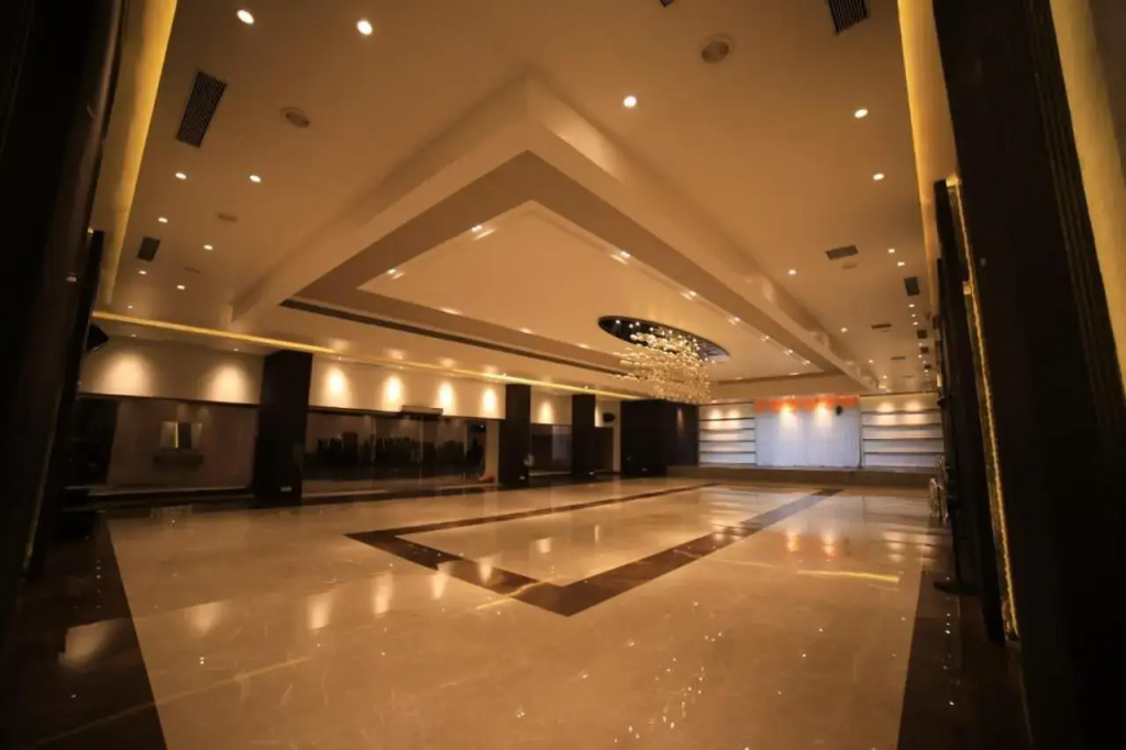 Hotel Midland, Nanded