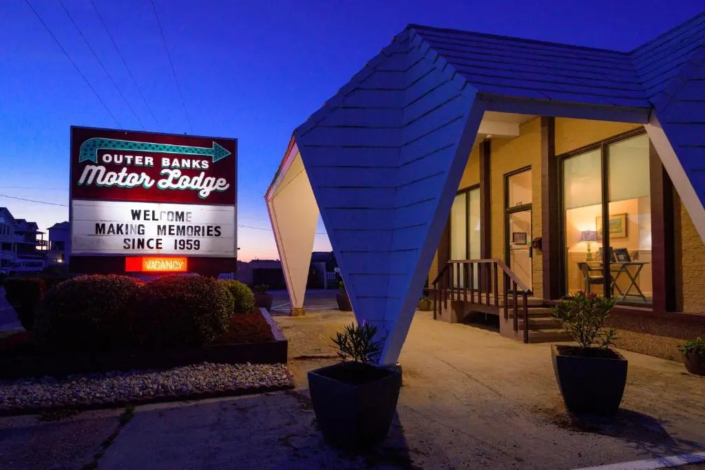 Outer Banks Motor Lodge