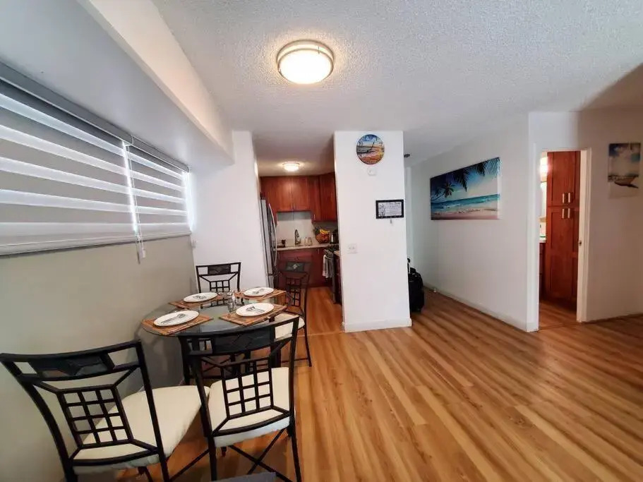 Luxury 2beds,2baths, free parking at Waikiki Beach