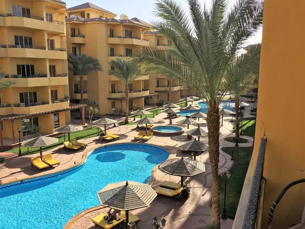 Pool View Apartments at British Resort - Unit 13