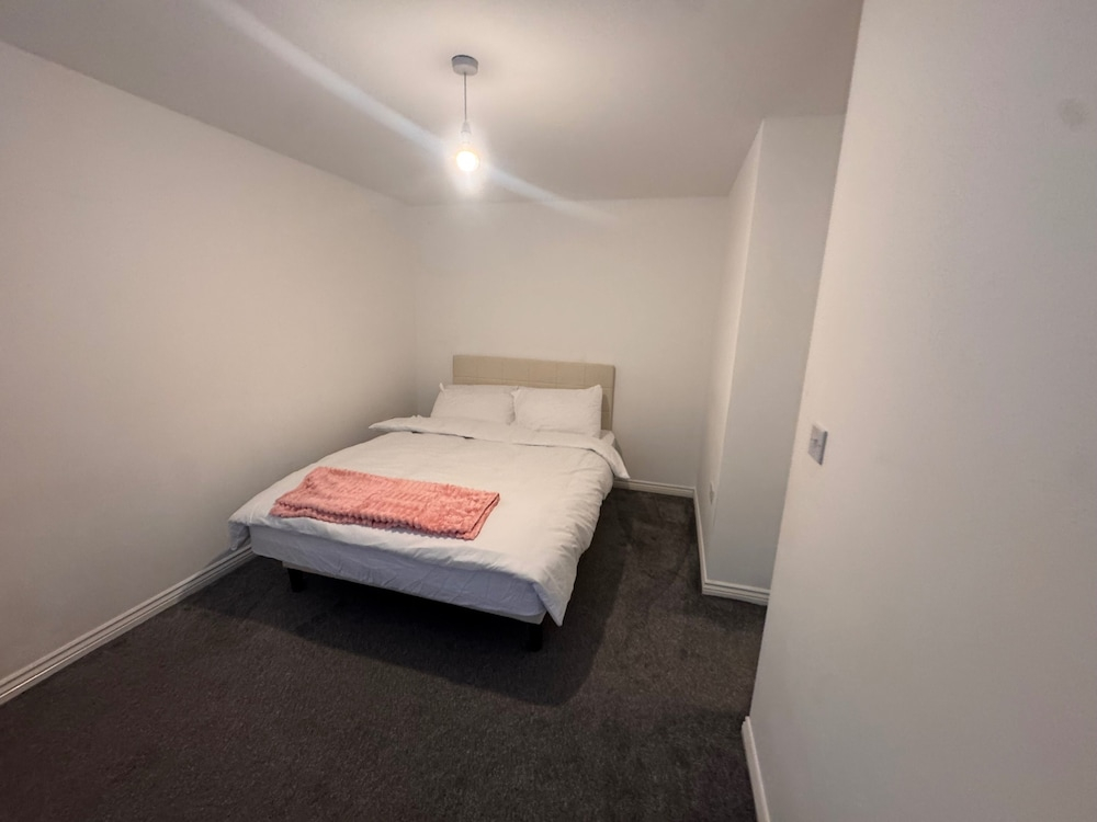 4br- Garden- Parking- Wifi- Near uea and Nnuh