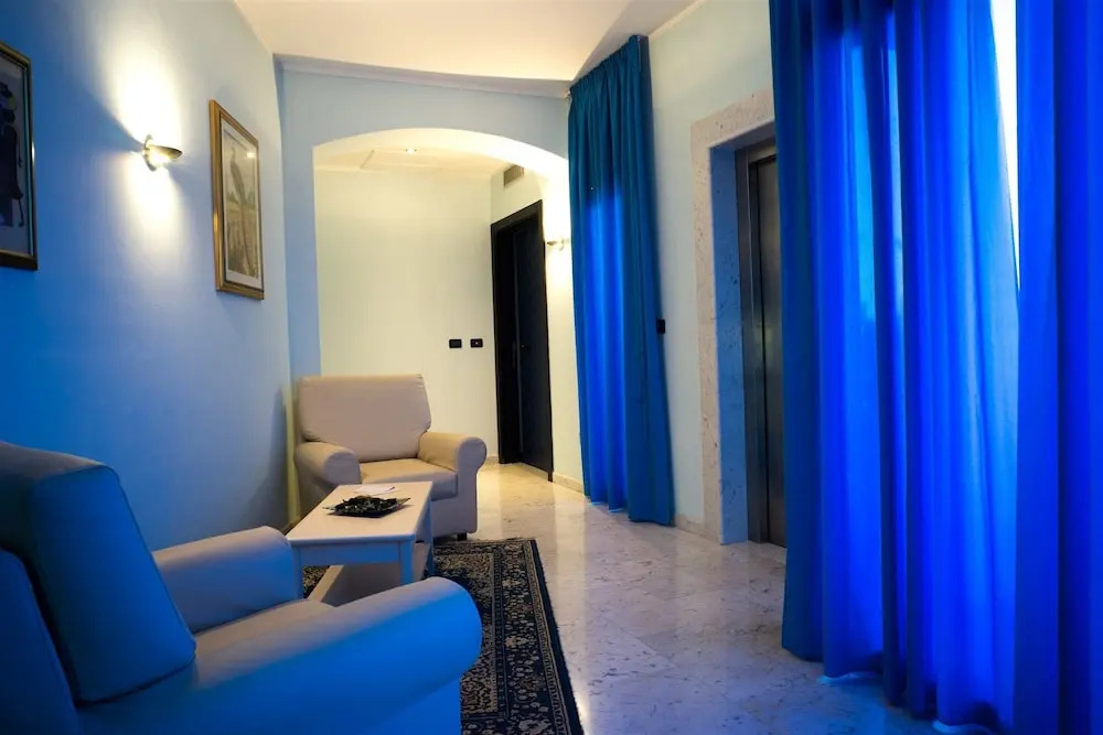 Hotel Select