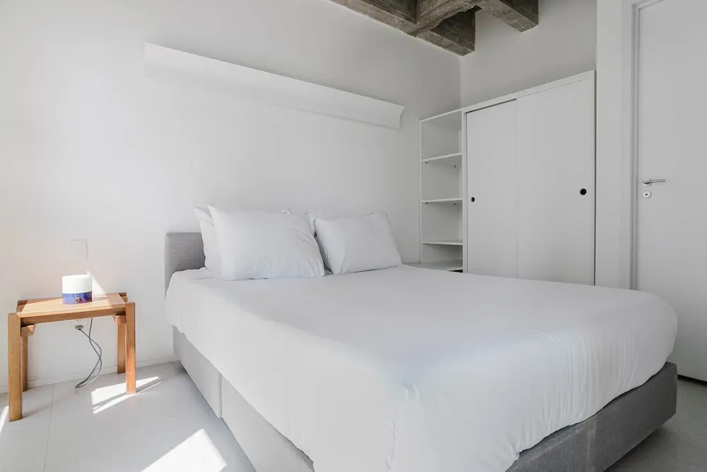 Eugenio Exclusive Stylish 1 BR in Sao Paulo