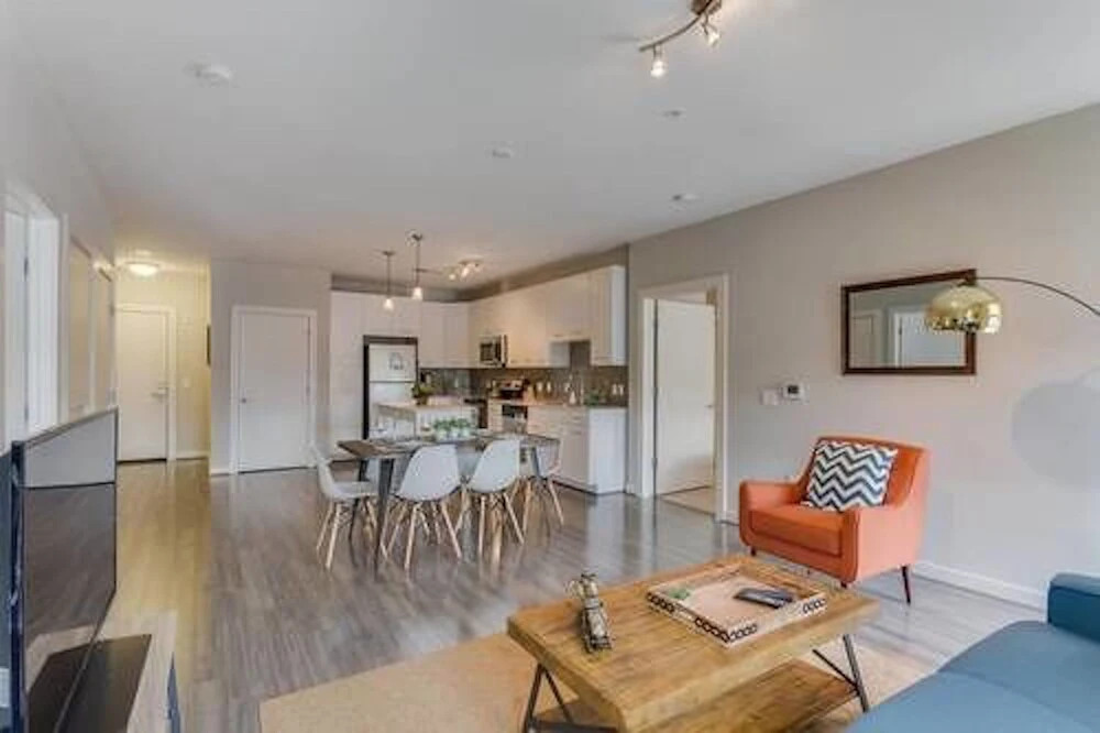 Two-Bedroom On H 77