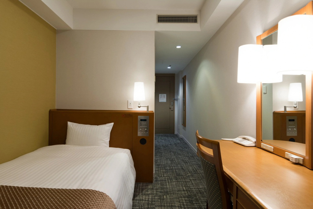 Toshi Center Hotel