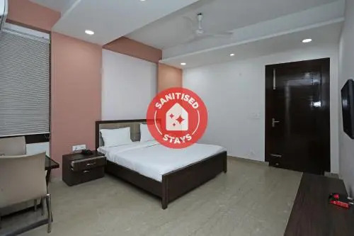 SPOT ON 73667 Hotel Tulsi