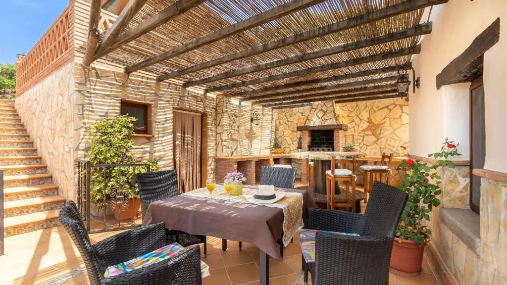 Villa Fuente Luz Frigiliana by Ruralidays