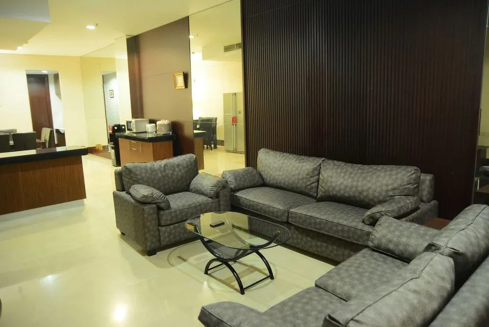 2 Bedrooms Pearl Garden by Travelio