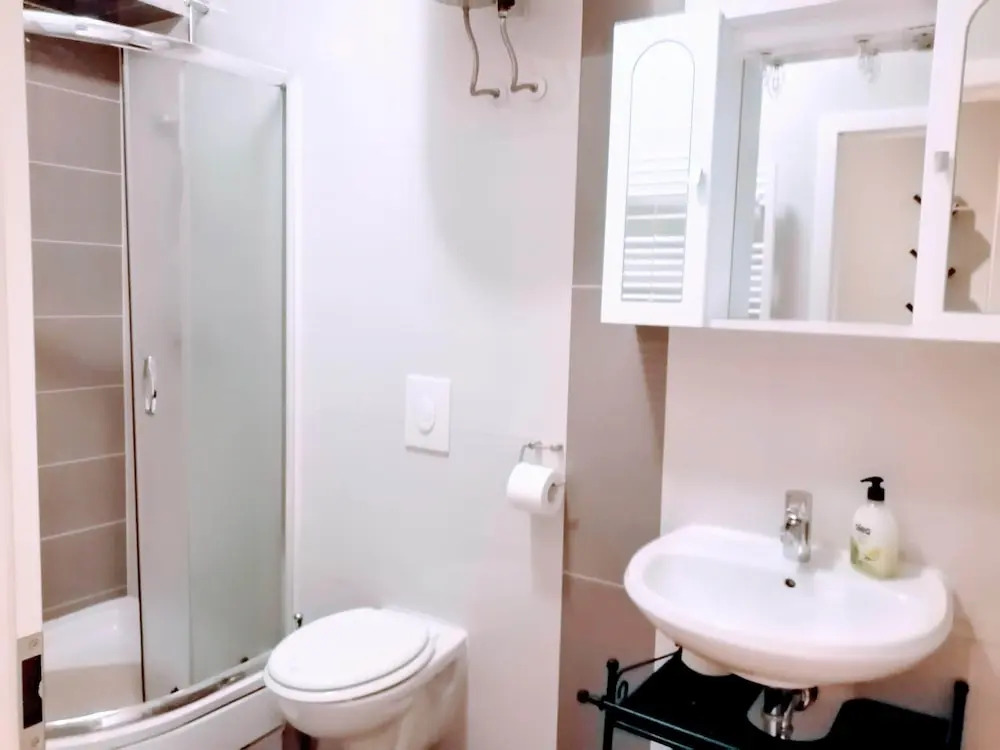 Cosy Studio Adro in Center Of Zagreb, With the Private Parking,