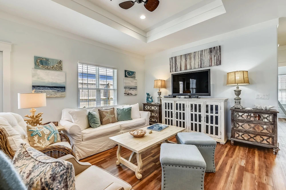 Laguna Matata by Book That Condo