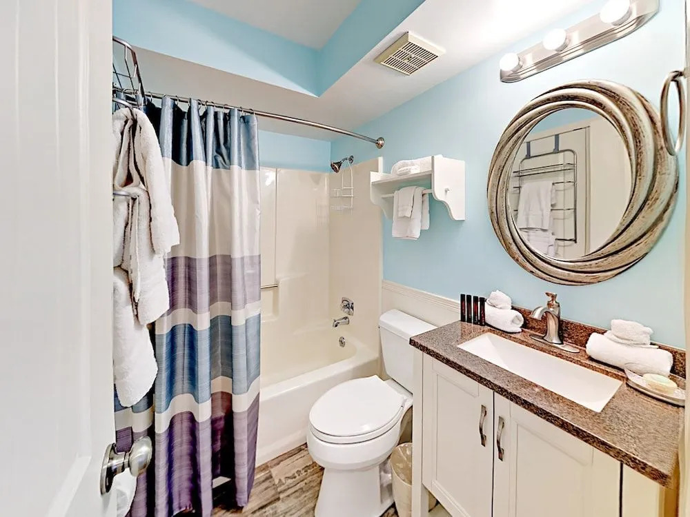 615 W Beach Blvd Condo Unit 3G