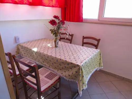 Apartments Milica 961