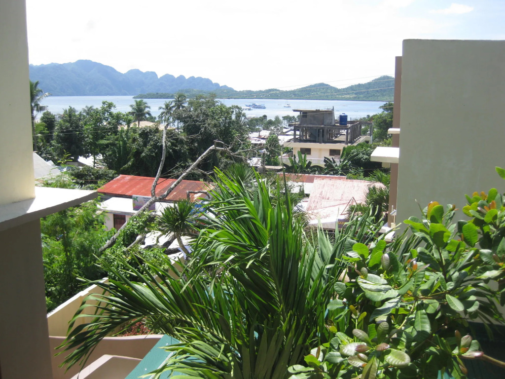 Coron Paradise Bed & Breakfast