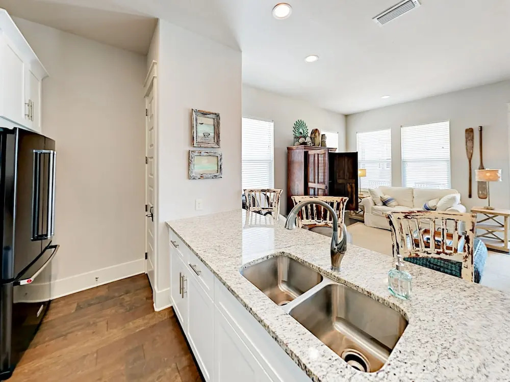 362 Gulfview Circle Townhouse 4 Bedrooms 4.5 Bathrooms Townhouse