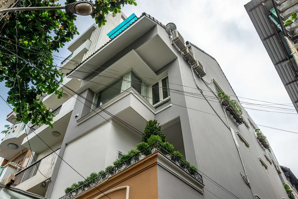 Zeta Apartment