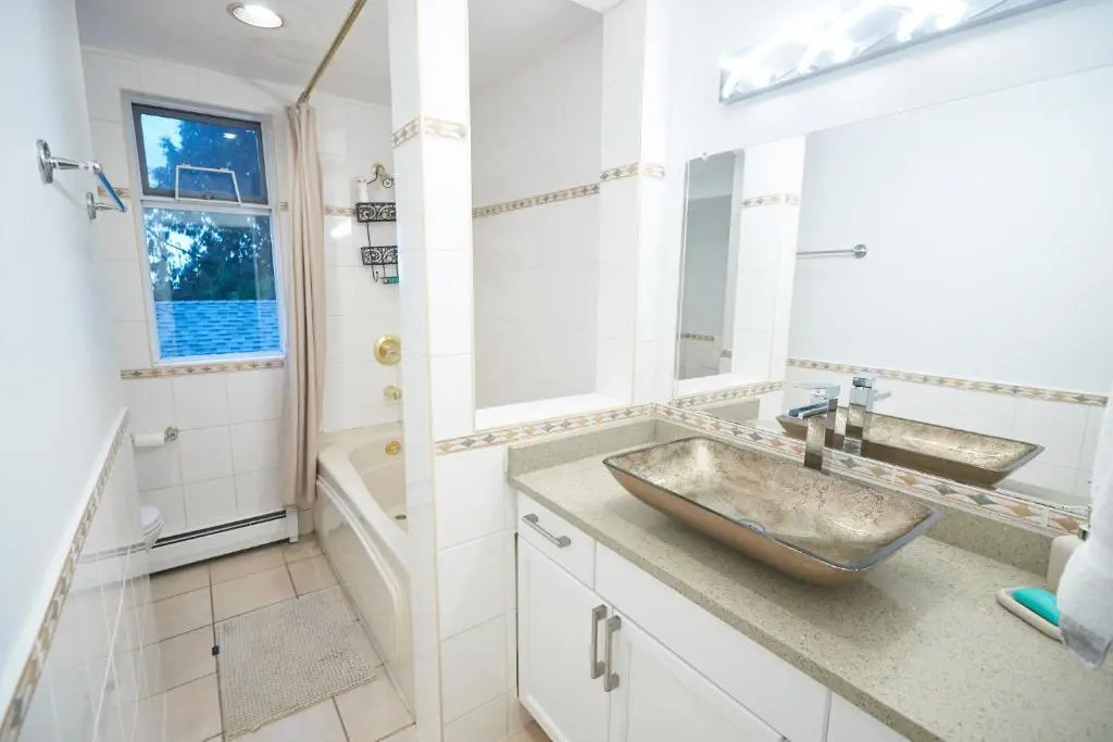 Beautiful Two Bedroom Suite