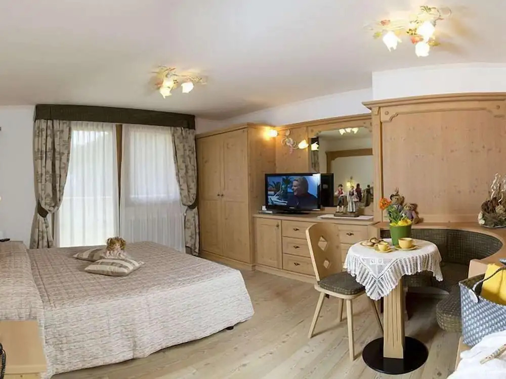 Lupo Bianco Wellness & Walking Hotel