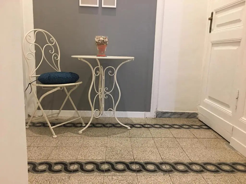 MiRhome Guest House