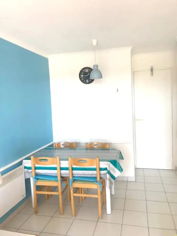 Studio In Saint Raphael With Pool Access And Enclosed Garden