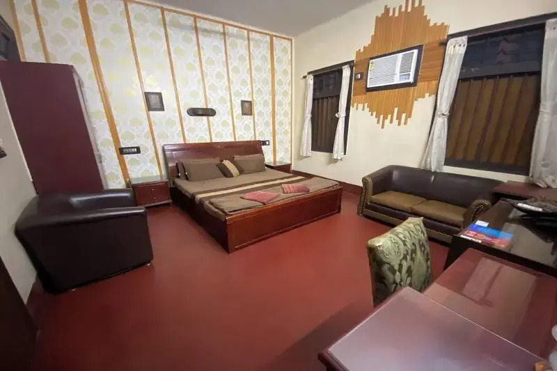 The Kei Suites