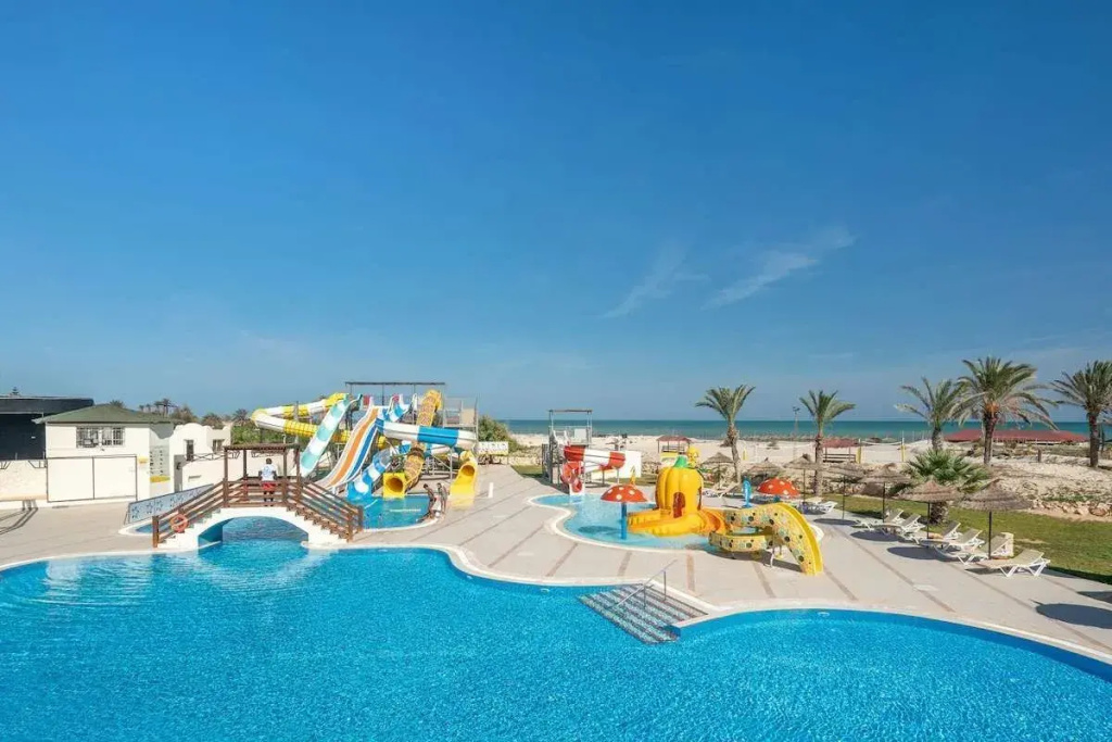 TUI MAGIC LIFE Penelope Beach - Families & Couples