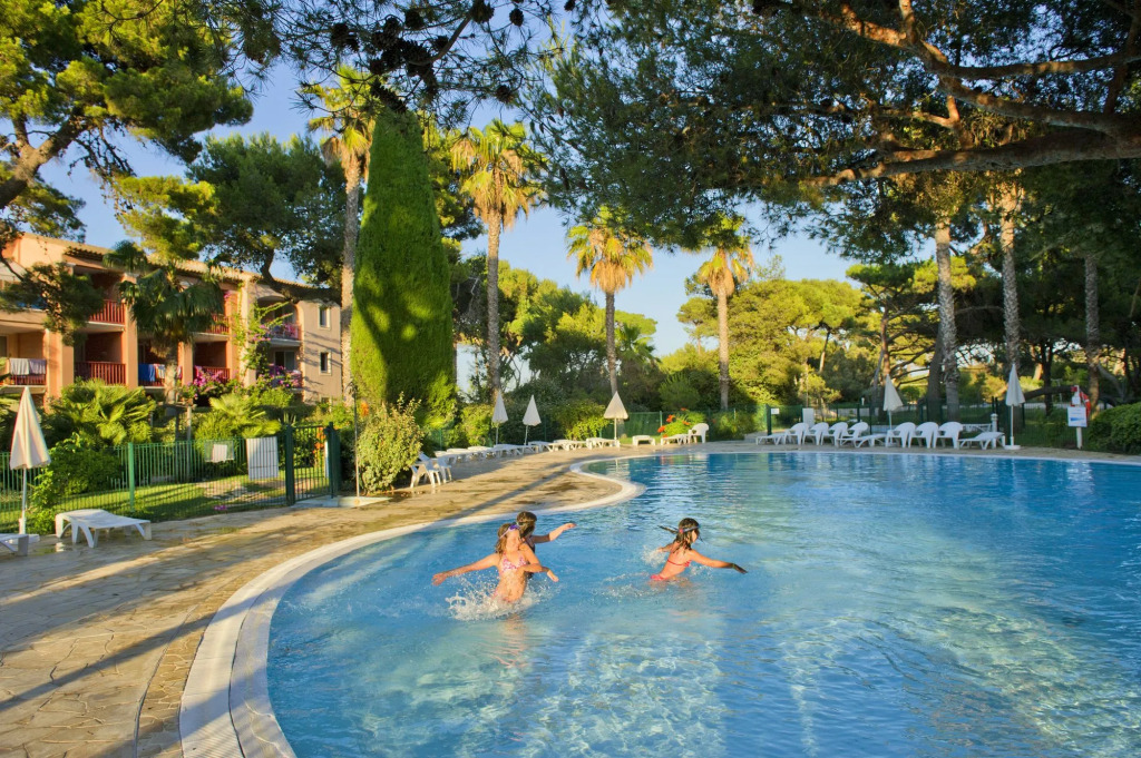 Résidence Pierre & Vacances le Hameau de la Pinède